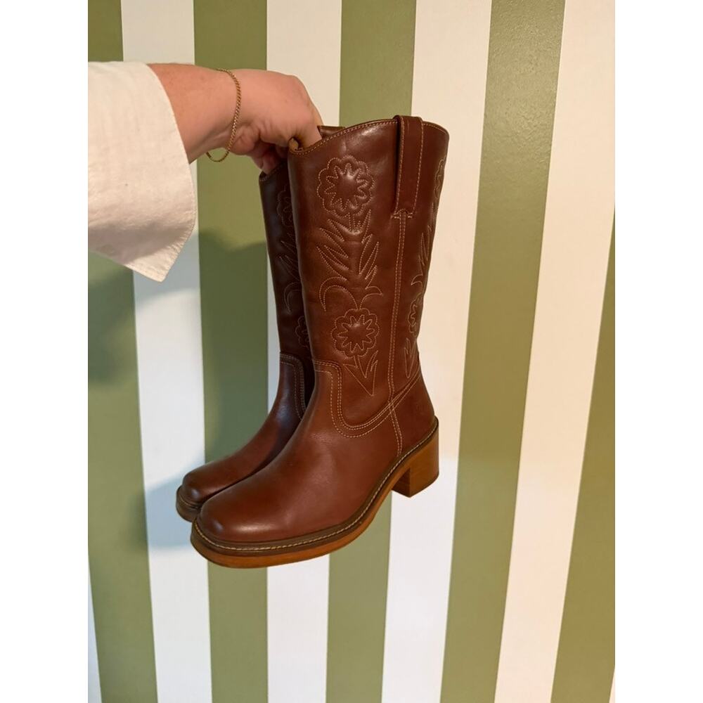 RARE FRYE x Free People Kate Deco Stitch Boots - Picture 4 of 5